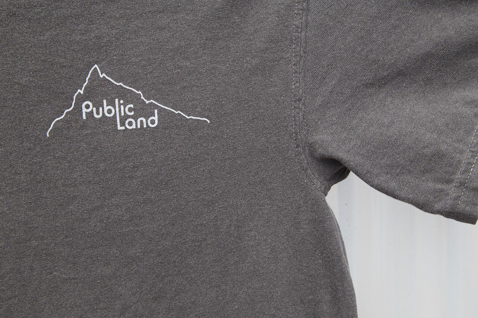 Public Land Shirt - Pepper