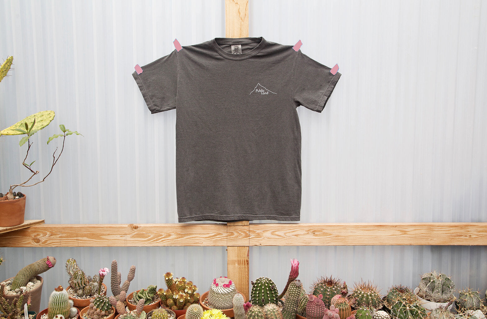 Public Land Shirt - Pepper